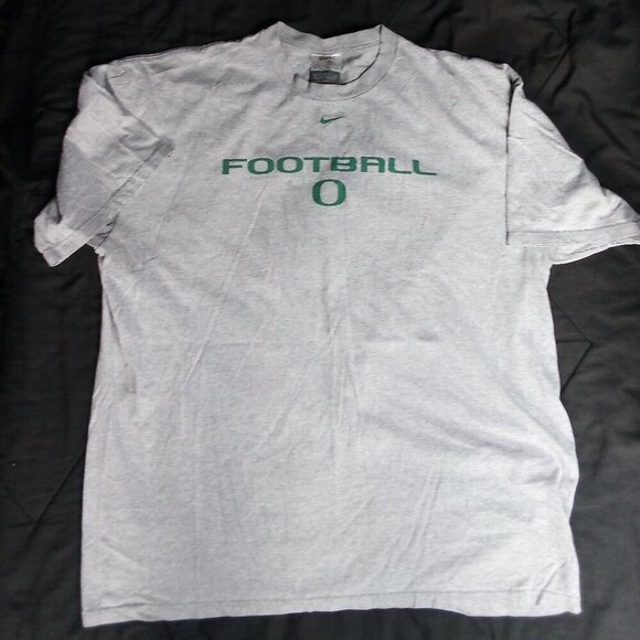 Vintage Nike Oregon Ducks Football Mid Swoosh T-Shirt Travis Scott - Picture 2 of 7